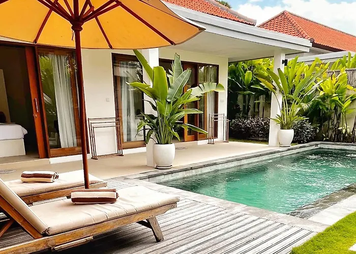 Ferienhaus Seseh Beach-twin Celestine Ensuite Bedroom 3 In Shared Villa-650m To Cemagi