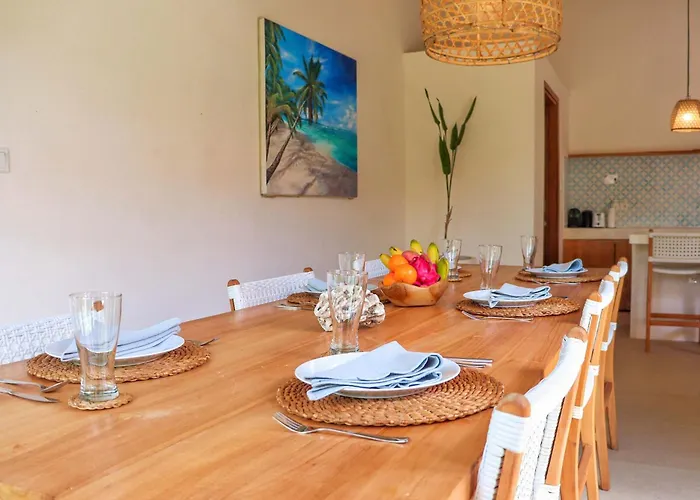 Ferienhaus Seseh Beach-twin Celestine Ensuite Bedroom 3 In Shared Villa-650m To Cemagi